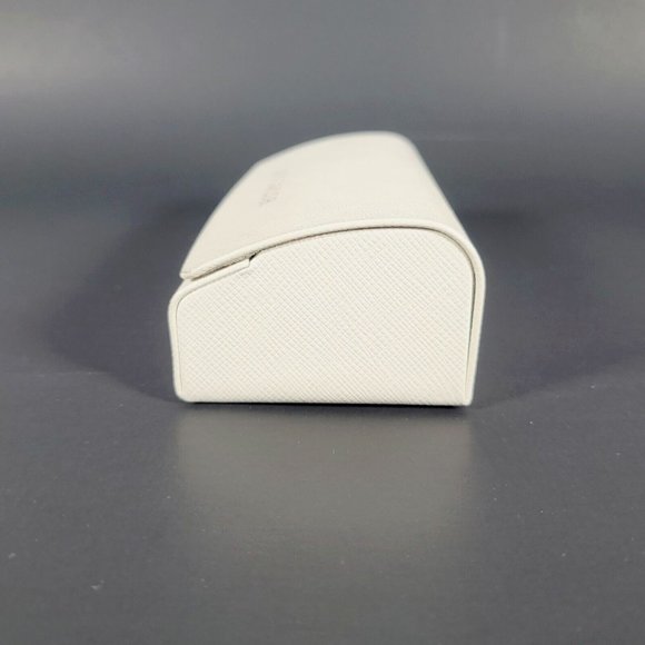 Ann Taylor Off White / Ivory Magnetic Glasses Hard Case | Silver Name Logo - Picture 4 of 12